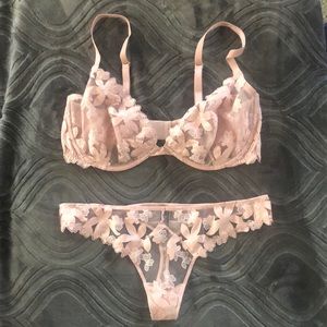 New never worn pink floral mesh Victoria’s Secret bra and panty set